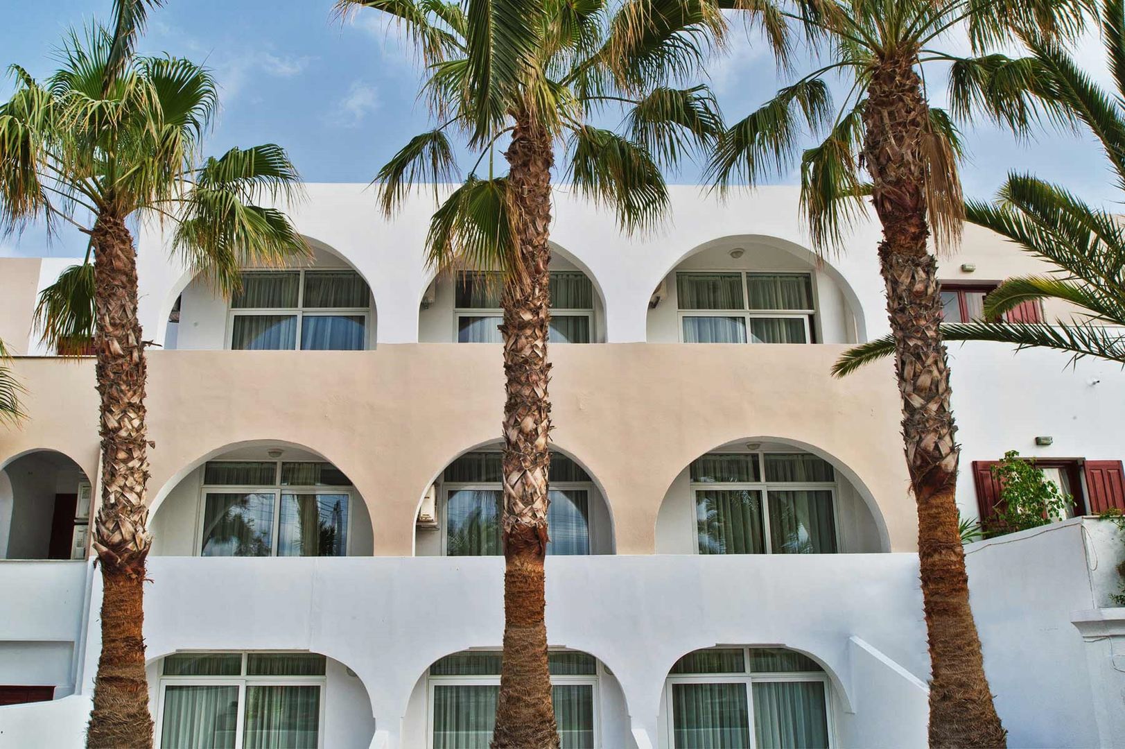 Makarios Beach Hotel image 1