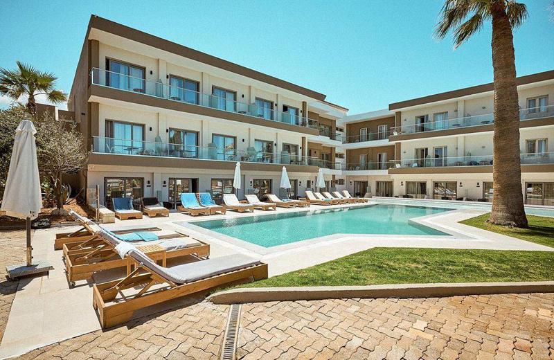 Malia Bay Beach Hotel & Bungalows in Malia - foto 2