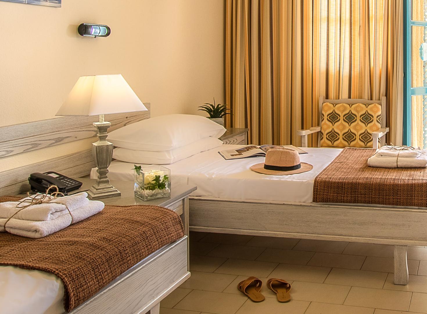 Suite met zithoek — Dedalos Hotel