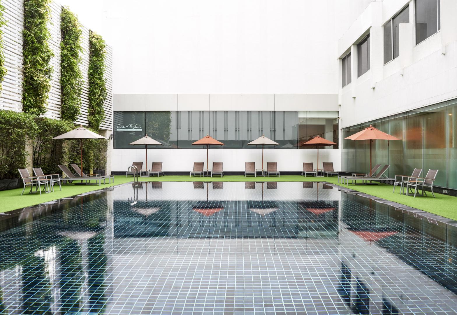 Mandarin Hotel image 0