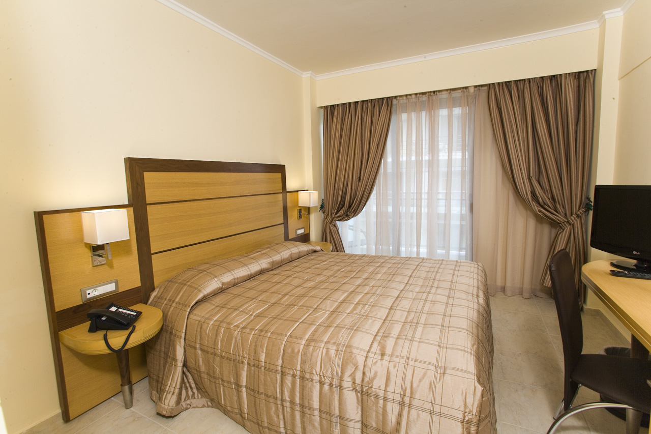 Manousos City Hotel foto 8