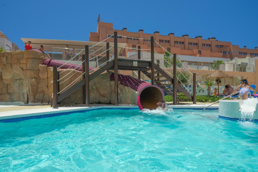 Apartamentos Mar y Golf image 3