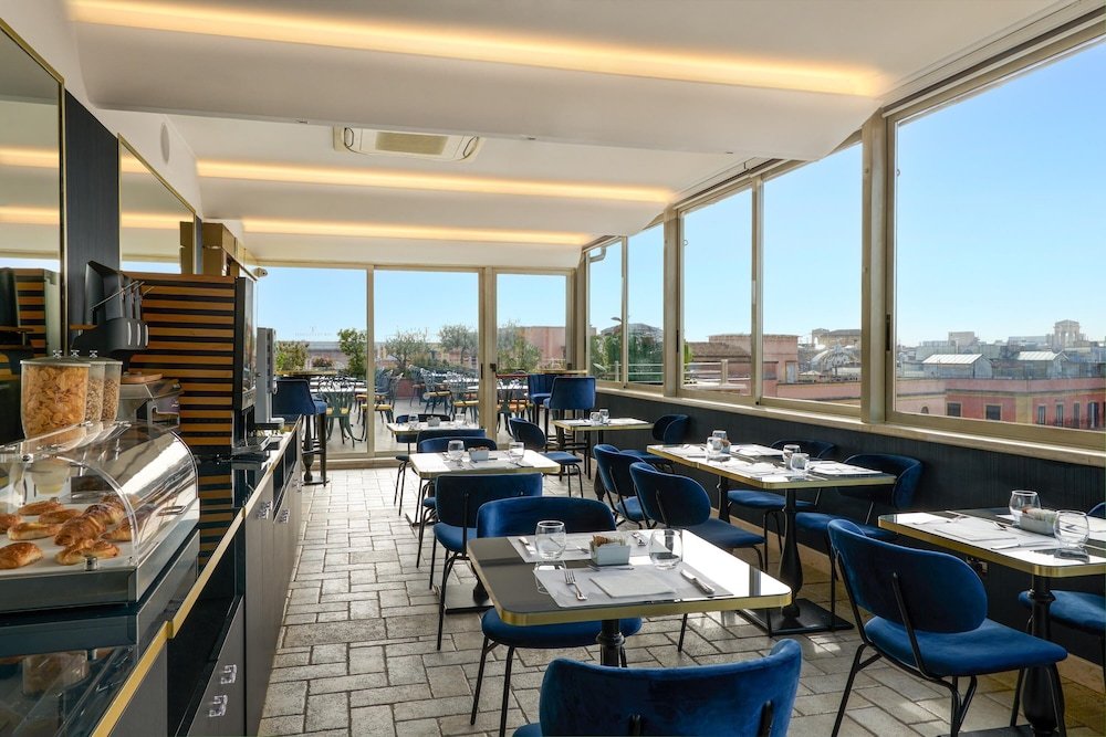 The Marcella Royal Hotel - Rooftop Garden foto 15