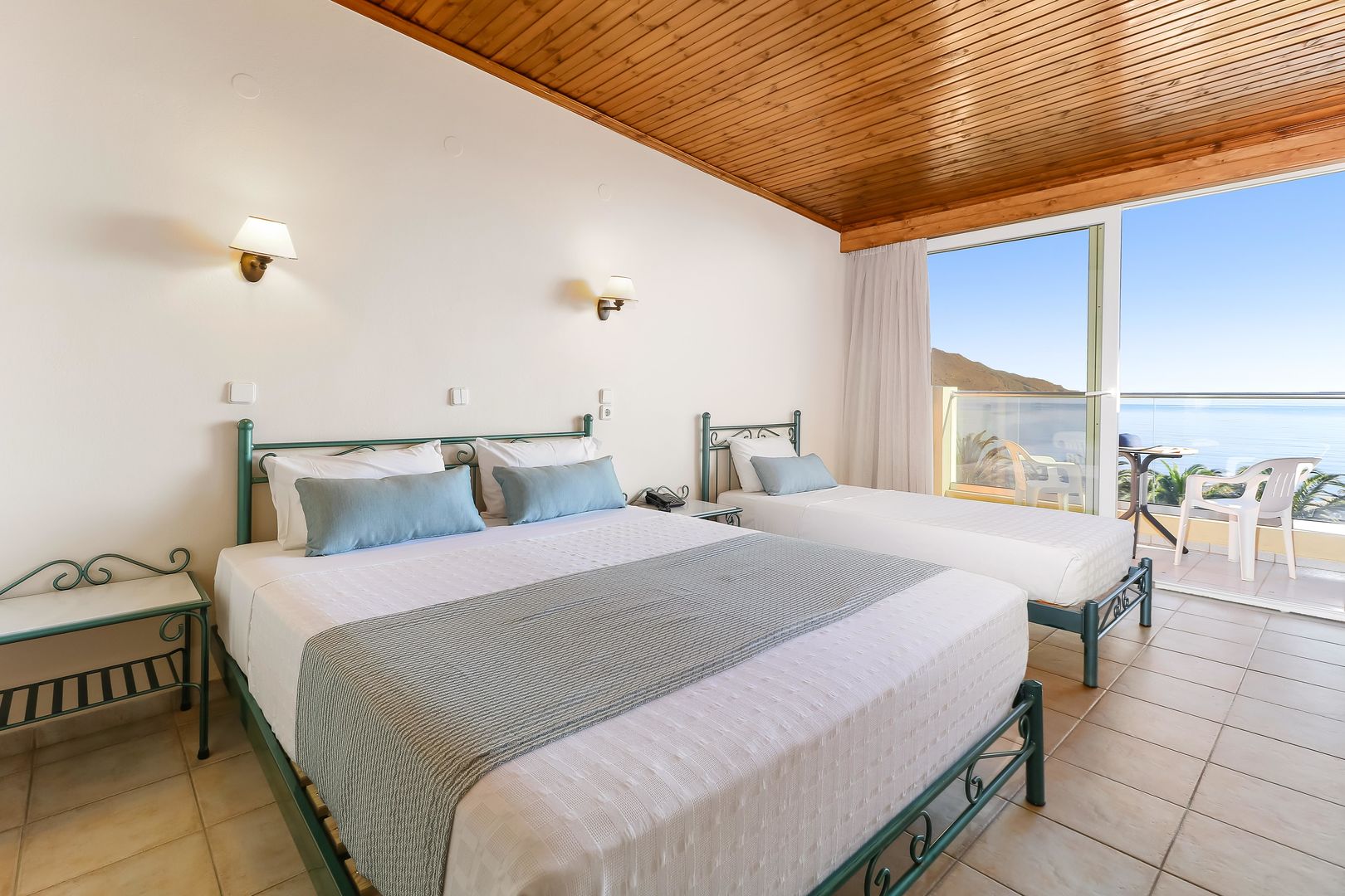 Mare Monte Beach Hotel image 1