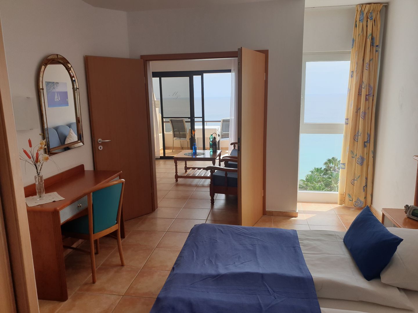 Marina Playa Suites foto 10