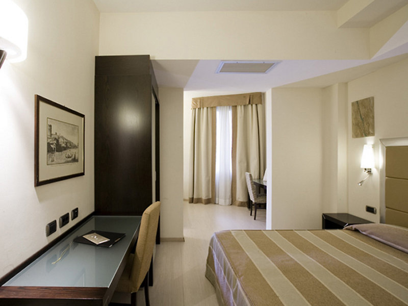 Grand Hotel Mediterraneo foto 12
