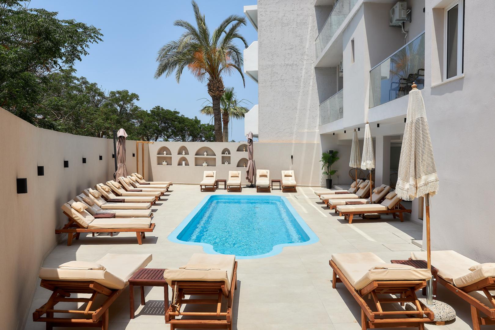 Binnenplaats — Lotus Rise Hotel