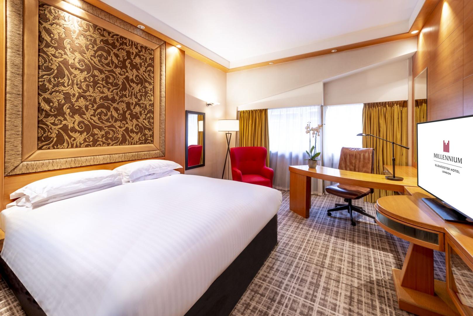 Millennium Hotel And Conference Centre Gloucester London image 3