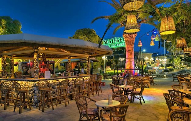 Molfetta Beach Hotel in Gouvia - foto 4