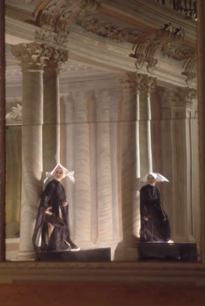 Hotel Monaco & Grand Canal image 3