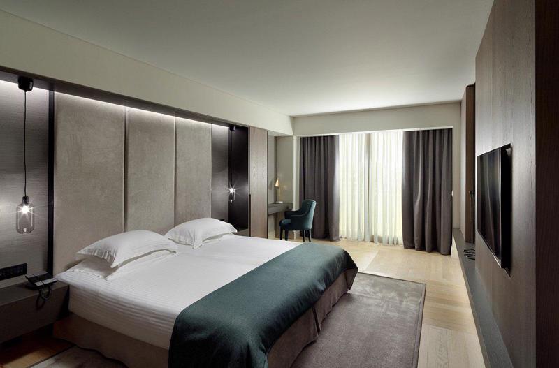 NJV Athens Plaza
