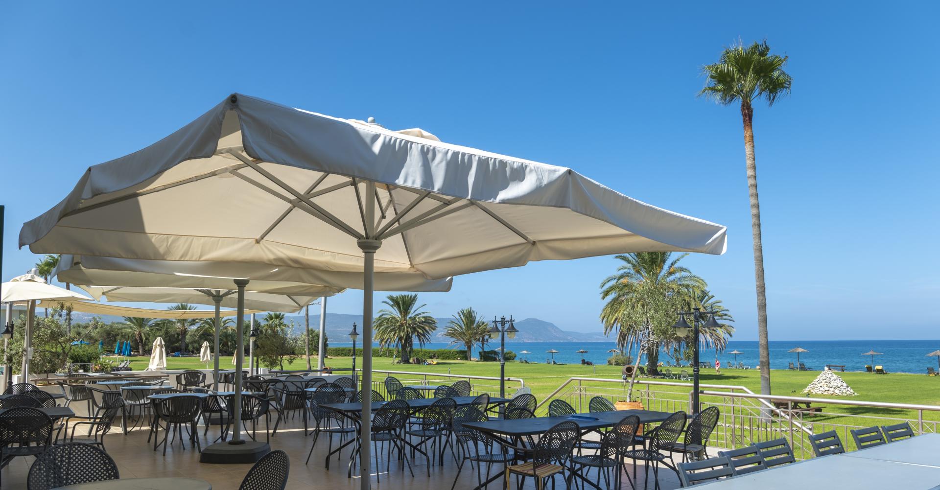 Natura Beach Hotel & Villas image 1