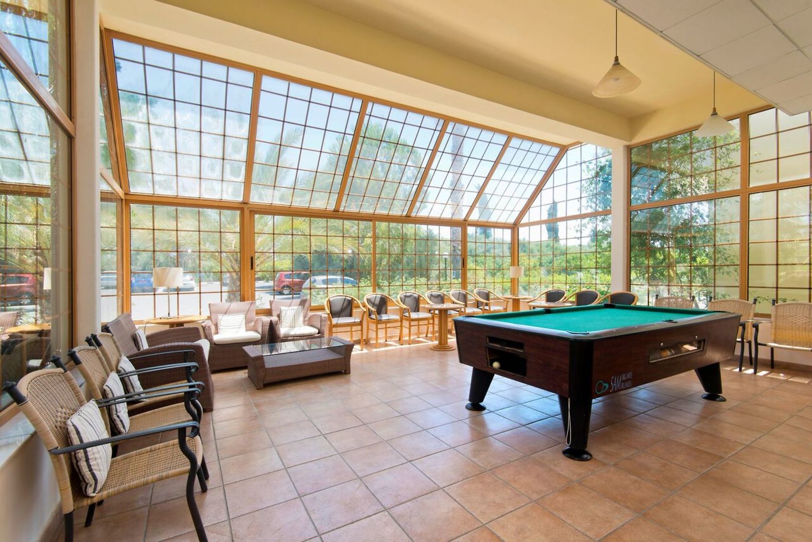 Natura Beach Hotel & Villas image 3