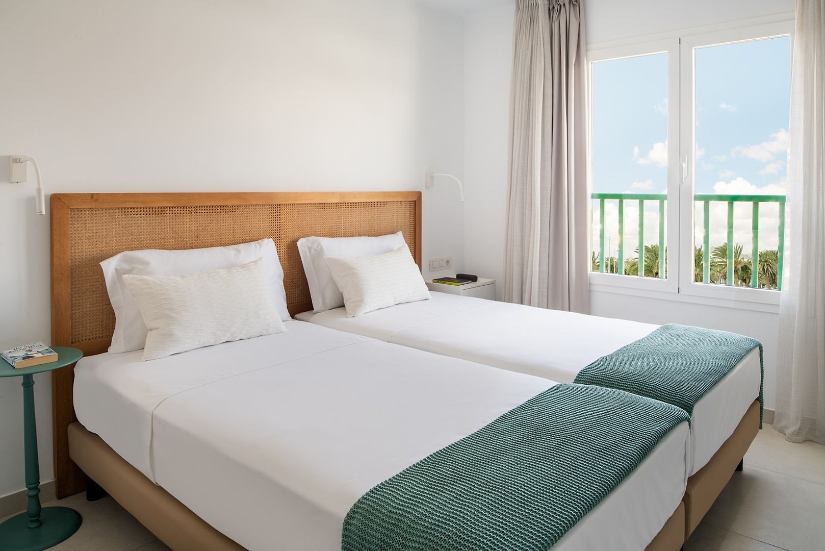 Nazaret Apartamentos image 1