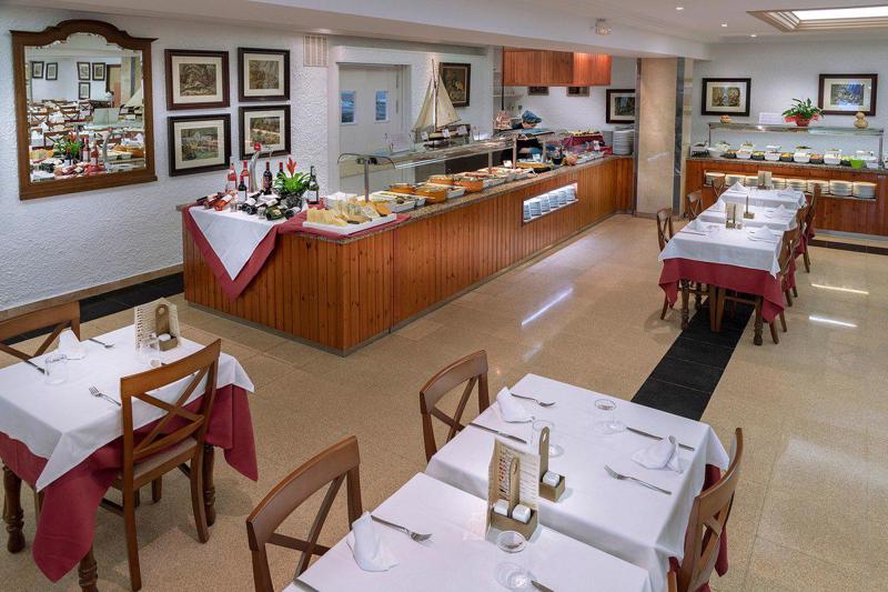Hotel GHT Neptuno in Tossa de Mar - foto 4