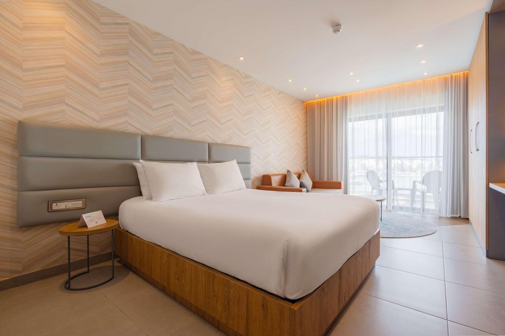 Doubletree by Hilton Malta image 1