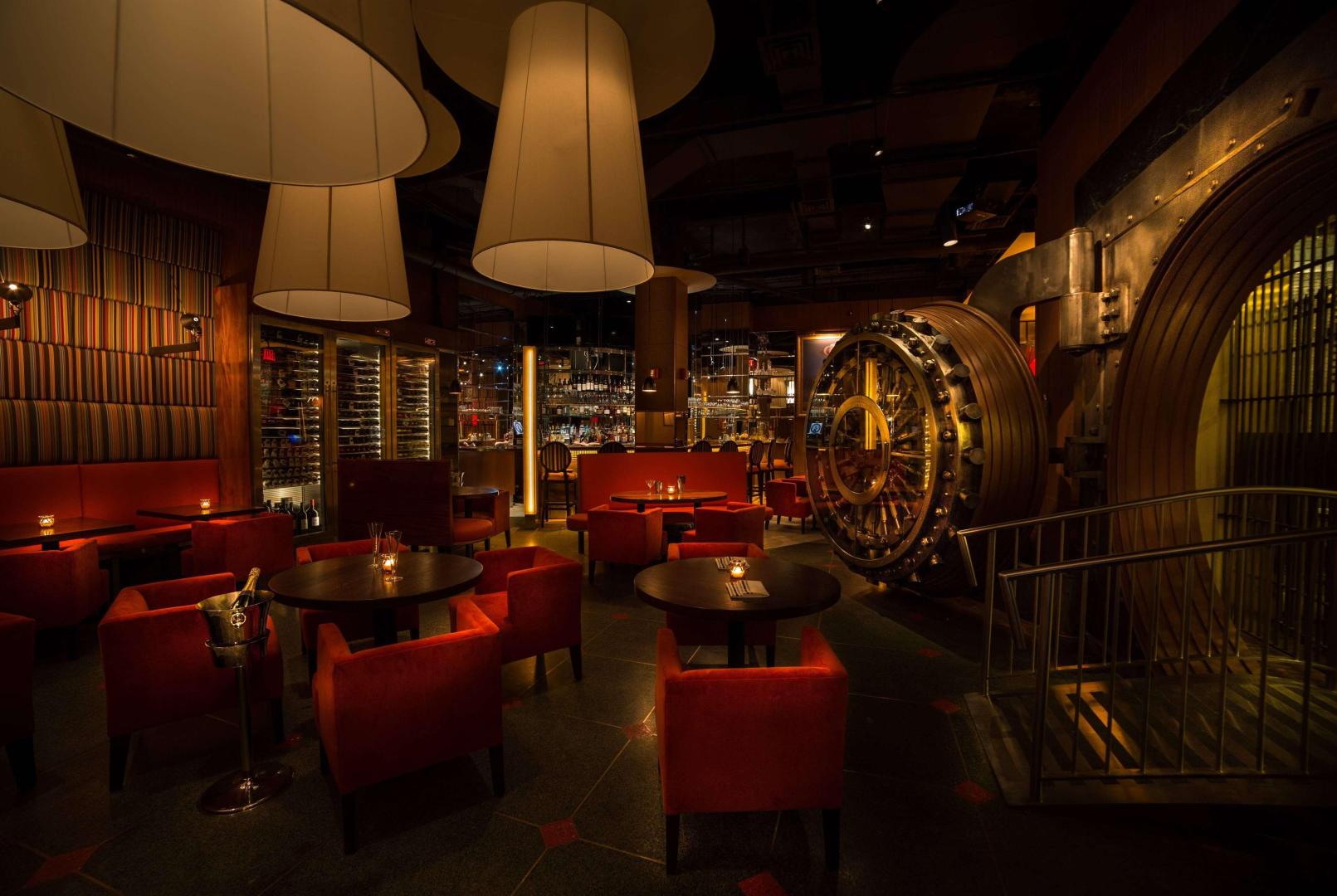 The New Yorker Hotel by Lotte Hotels image 3