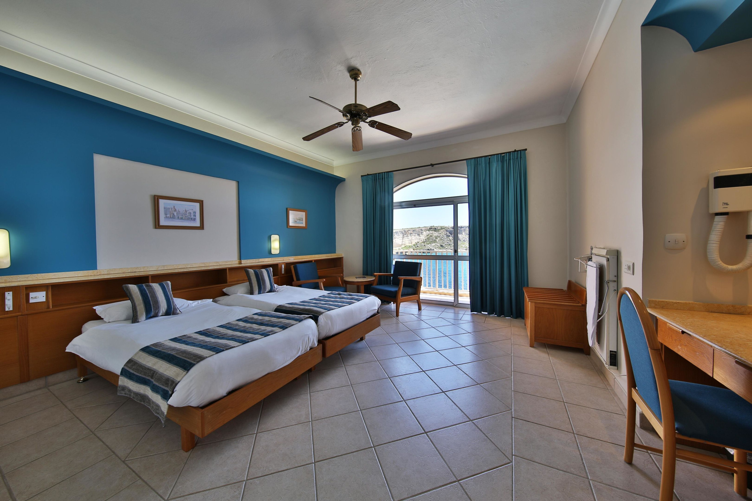 Paradise Bay Resort image 3