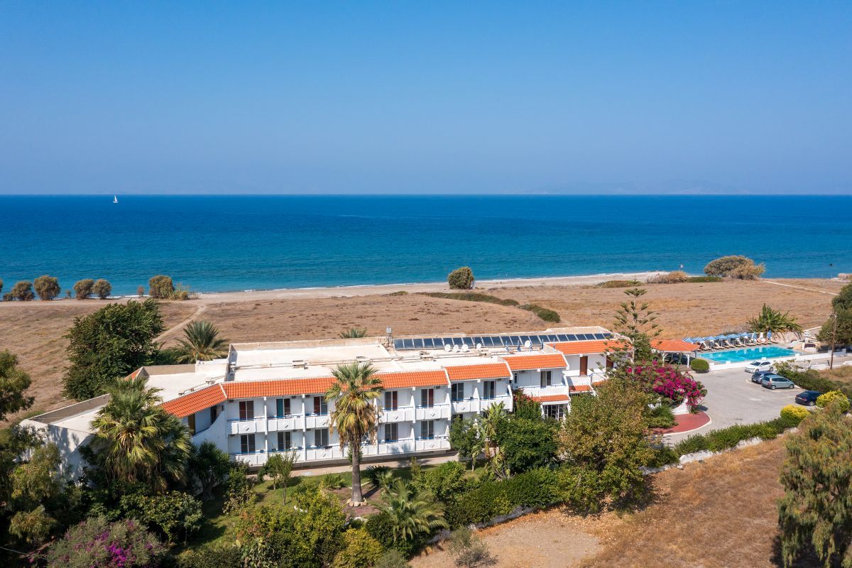 Nirvana Beach Hotel foto 9