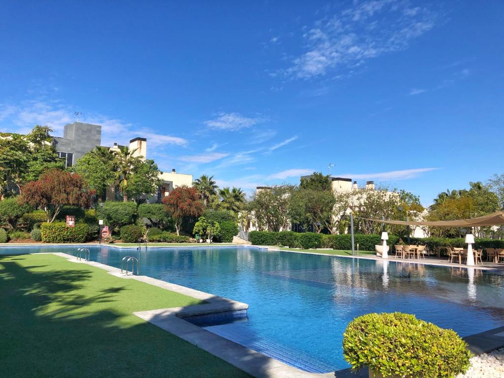 El Plantio Golf Resort image 1