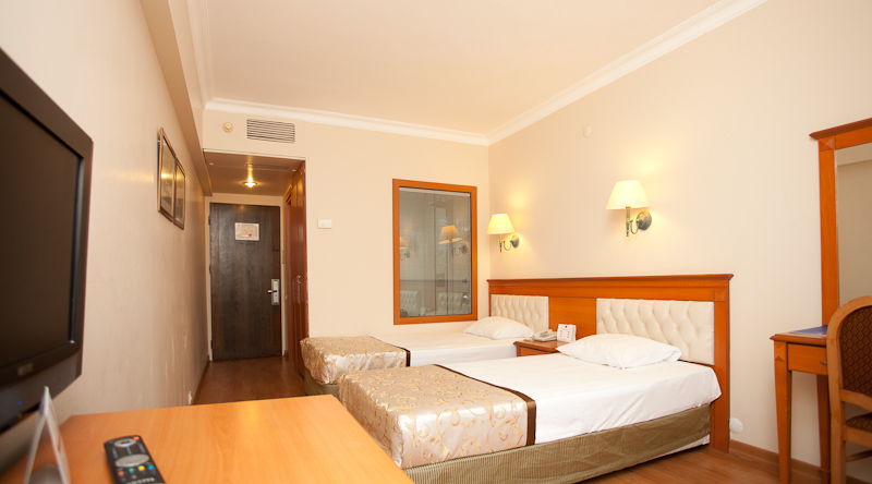 Prestige Hotel image 3