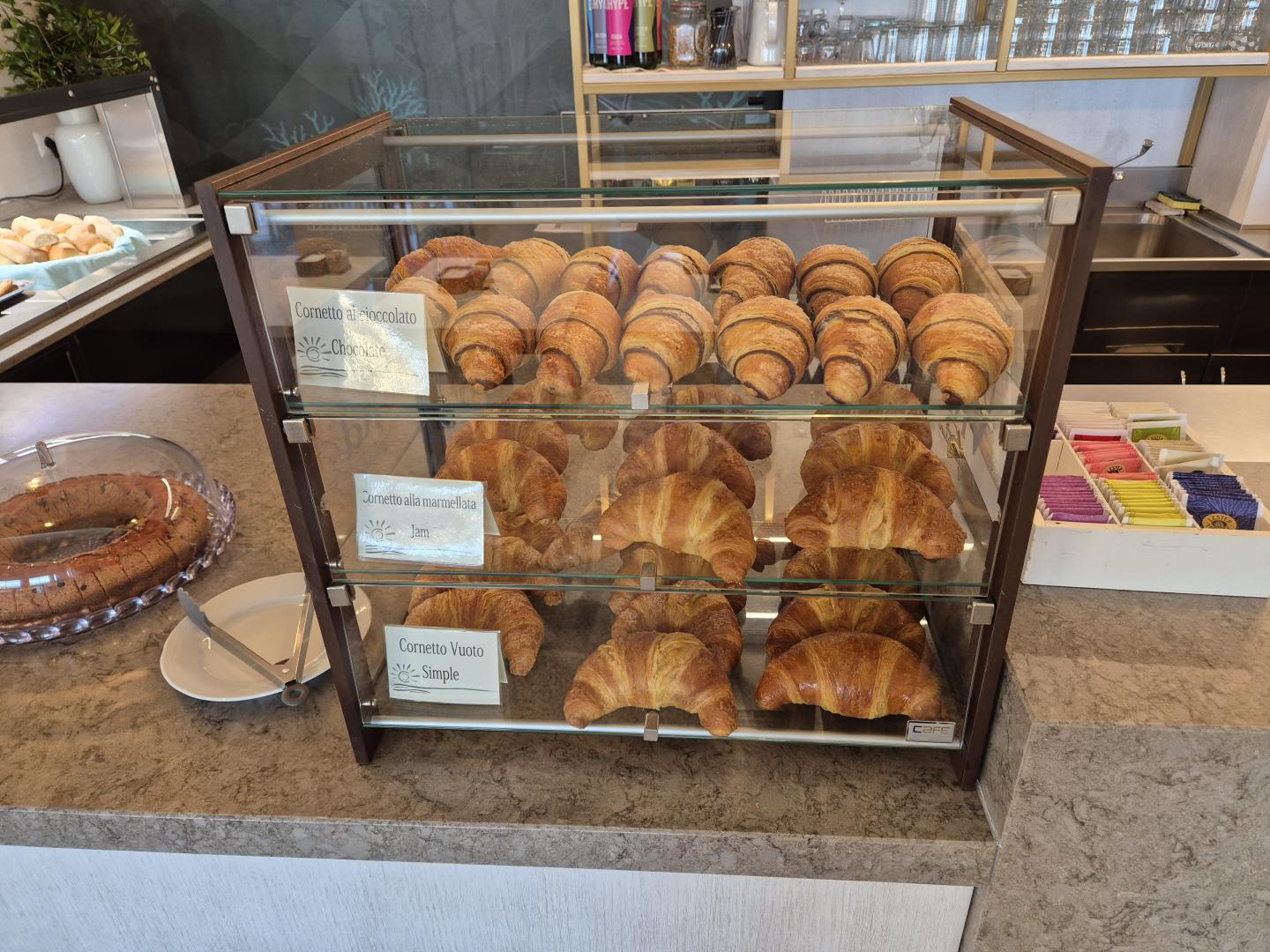 Ontbijtbuffet — Castello