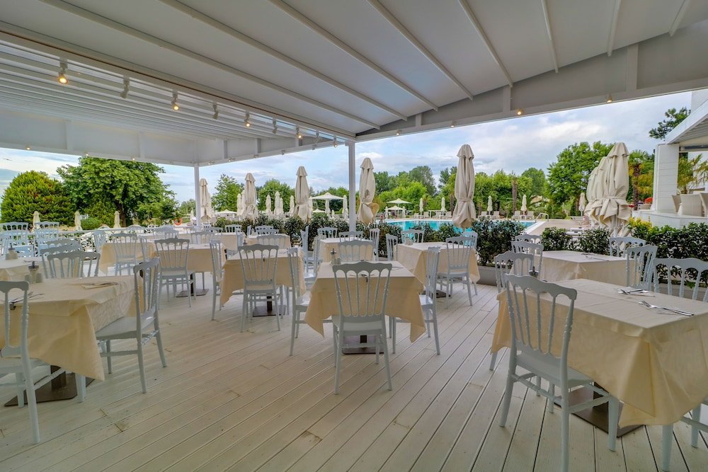 Olympian Bay Grand Resort foto 19