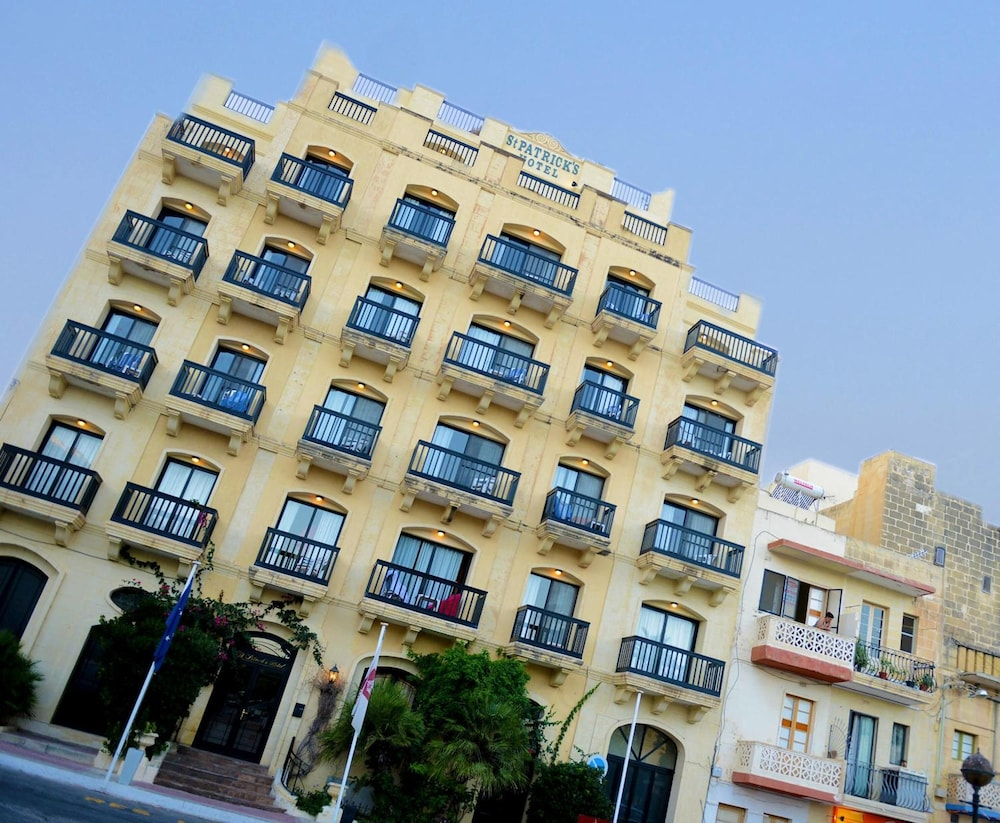 Saint Patrick's Hotel image 1