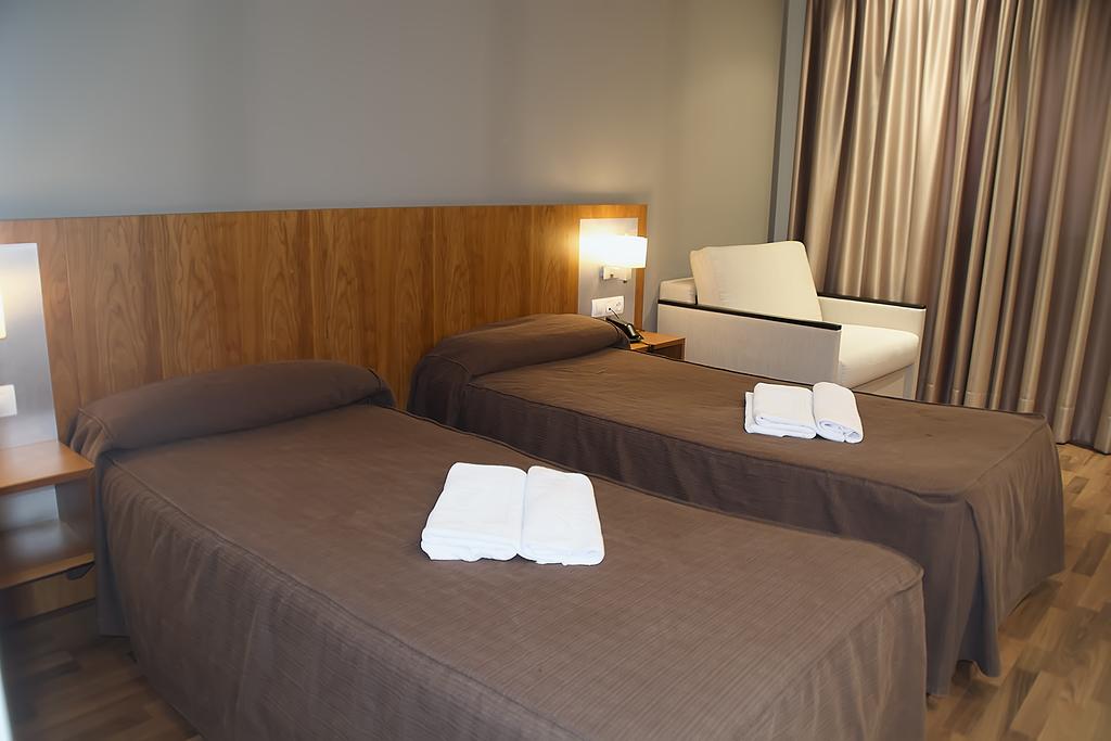 Hotel AS Hoteles Torrent foto 12