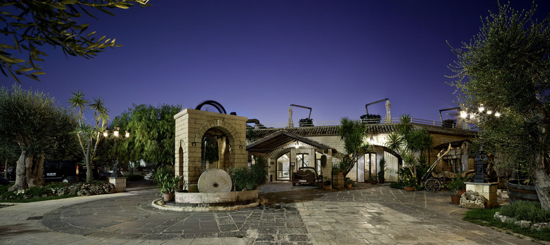 Una Hotel Regina Bari image 0