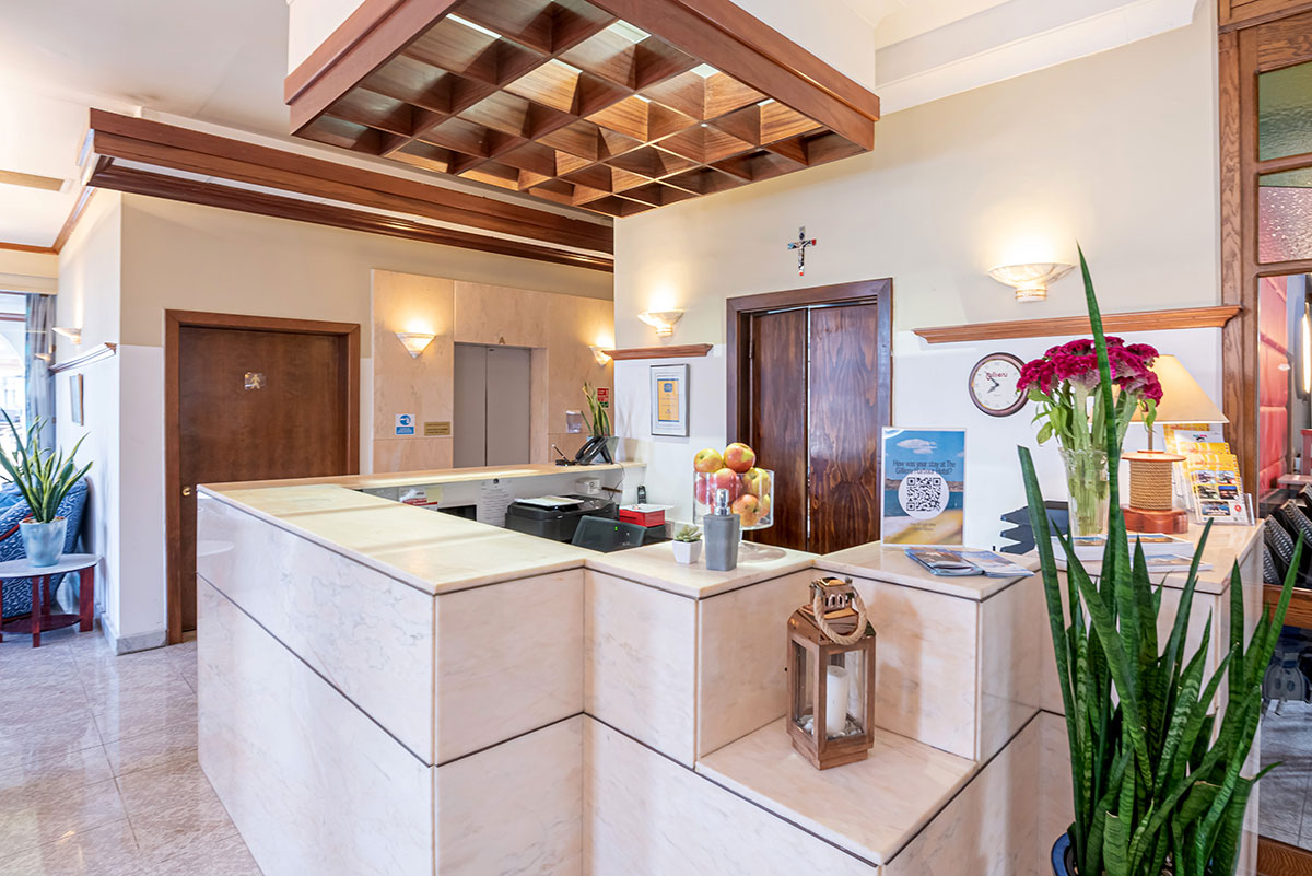 Gillieru Harbour Hotel image 3