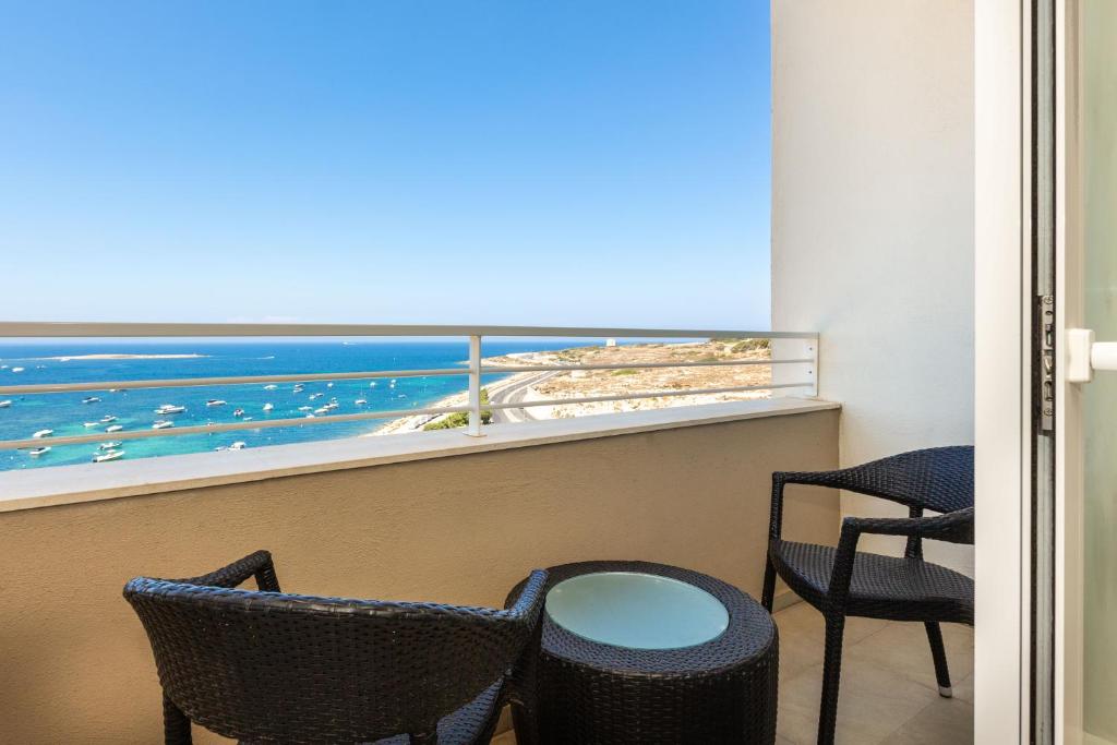 Zeezicht vanaf het balkon — Salini Resort