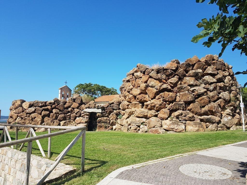 Omgeving — Lu' Hotel Porto Pino