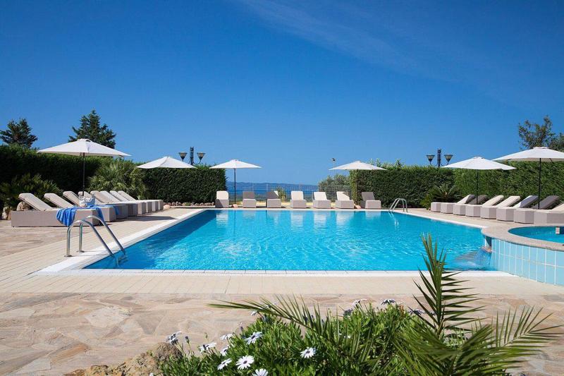 Lu' Hotel Porto Pino foto 2