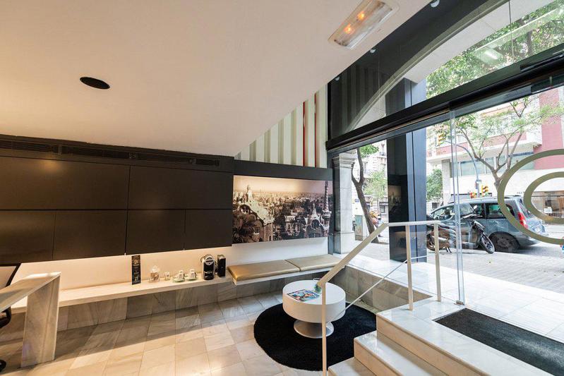 Atenea Rekord Suites foto 3