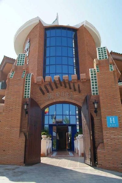 Hotel Boutique Calas de Alicante image 2
