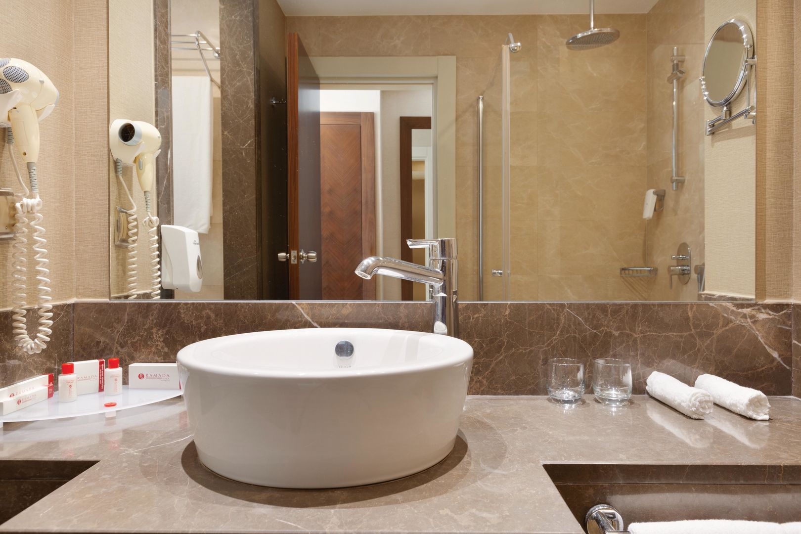 Ramada Plaza by Wyndham Antalya foto 14