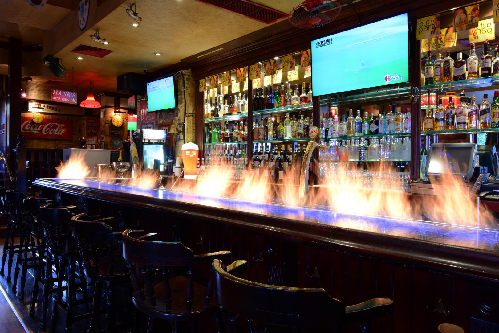 Bar met drankenselectie — Verdi St. Georges Bay Marina