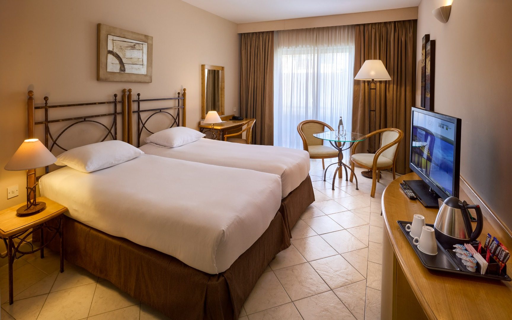 Suite met zithoek — Verdi St. Georges Bay Marina