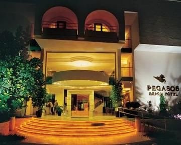 L'Ancora Beach image 3