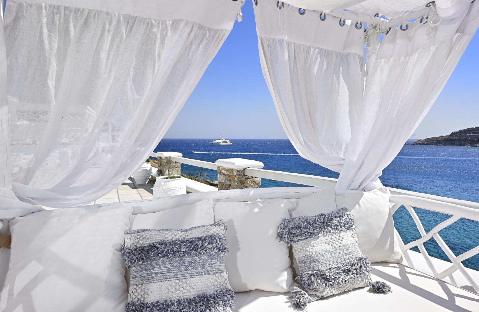 Nissaki Boutique Hotel image 3