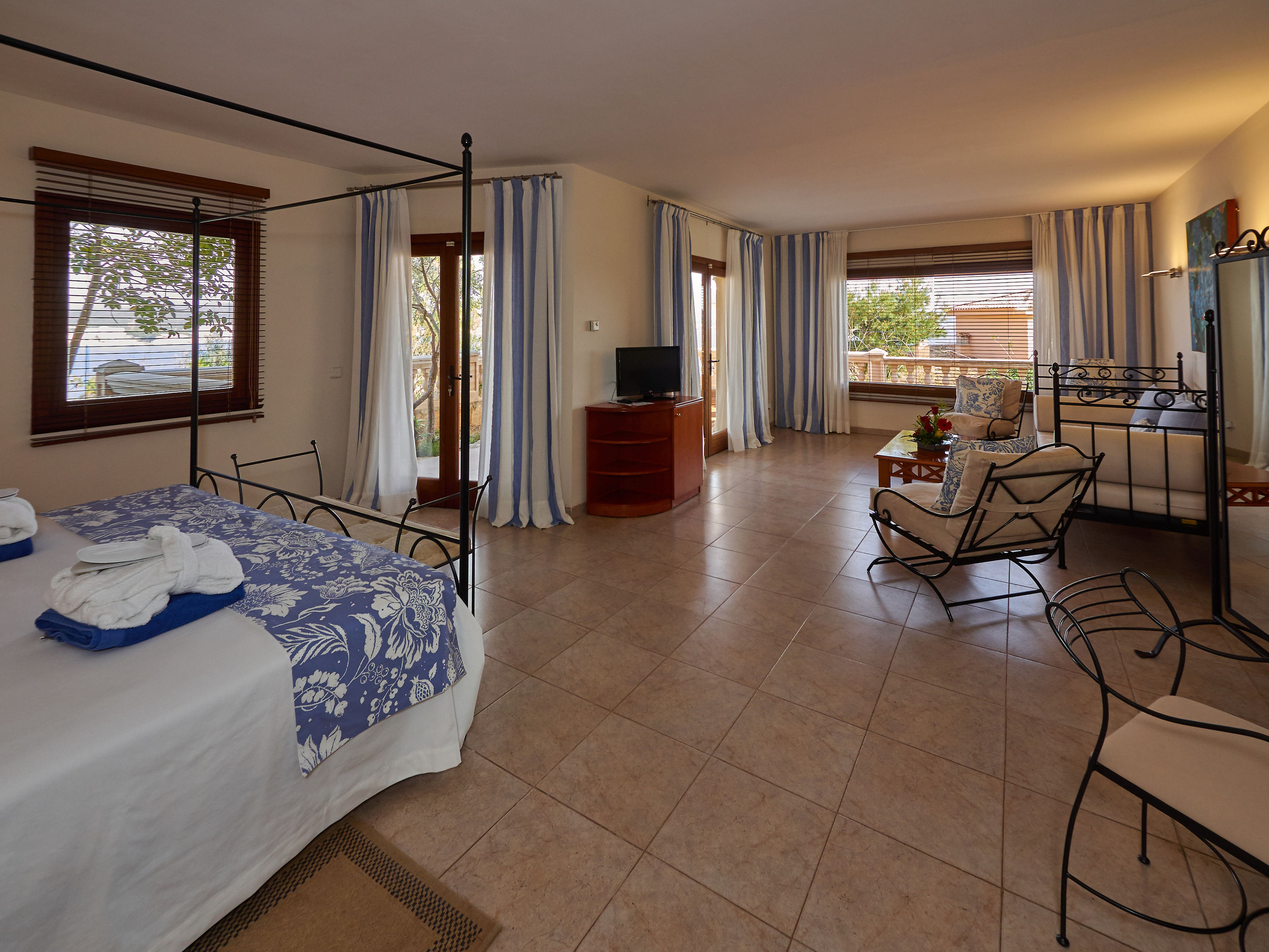 Hotel Petit Cala Fornells foto 39