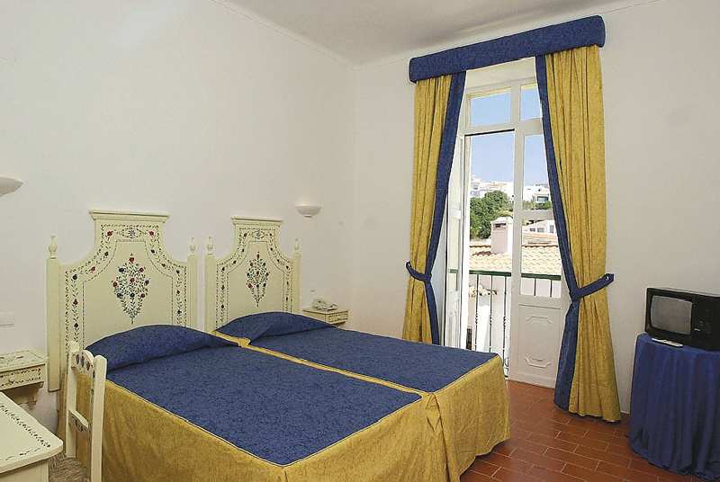 Albufeira Beach Hotel image 2