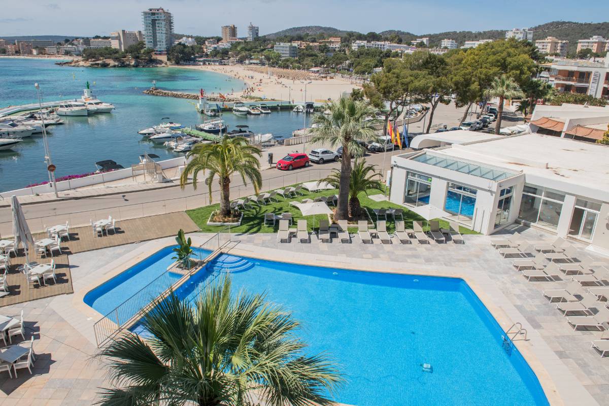 Suites ROC Portonova image 0