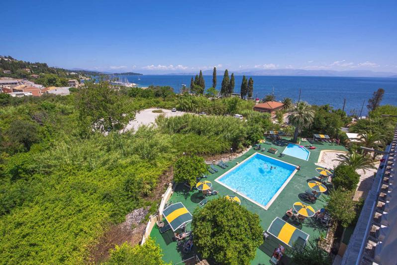 Potamaki Beach Hotel in Benitses - foto 4