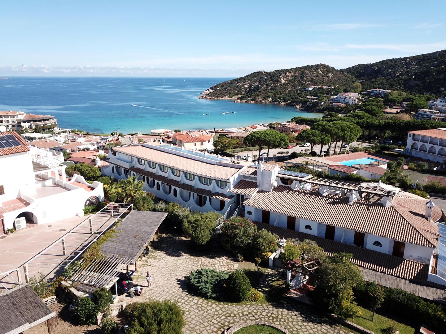 Zeezicht vanaf het balkon — Hotel Punta Est