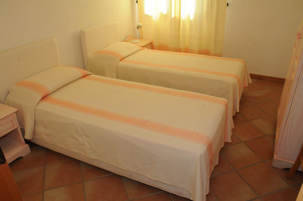 Kamer met twee aparte bedden — ISA-Residence
