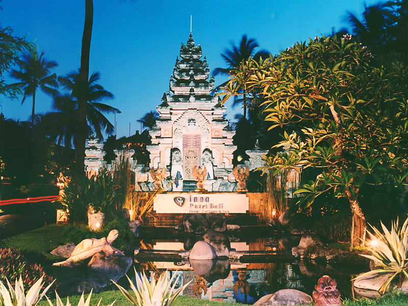 Merusaka Nusa Dua foto 2