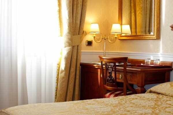 Hotel Villa Pinciana image 3