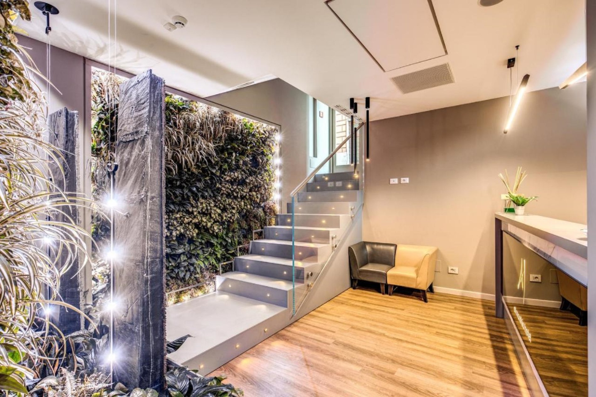 Al Manthia Hotel image 2